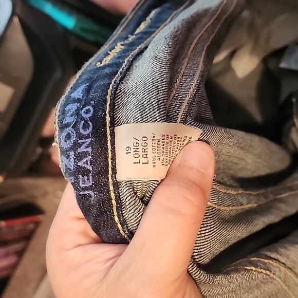 Arizona distressed womens jeans size 19 - Picture 3 of 5